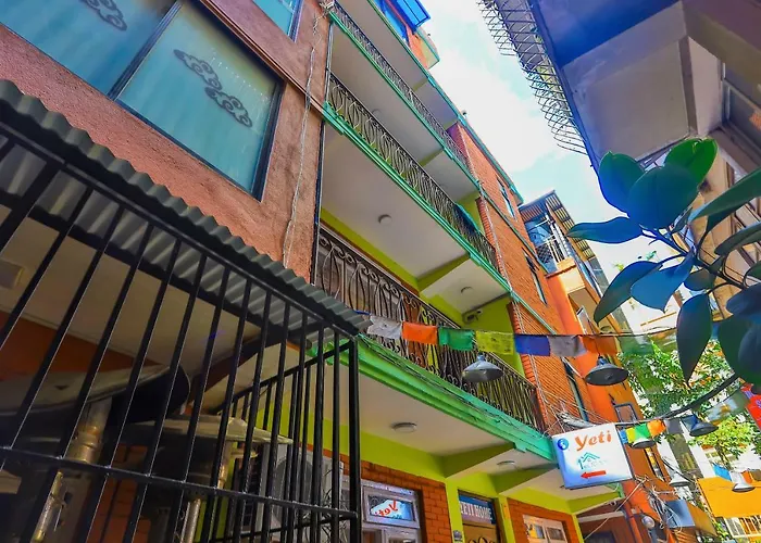 Hotel Oyo 492 Yeti